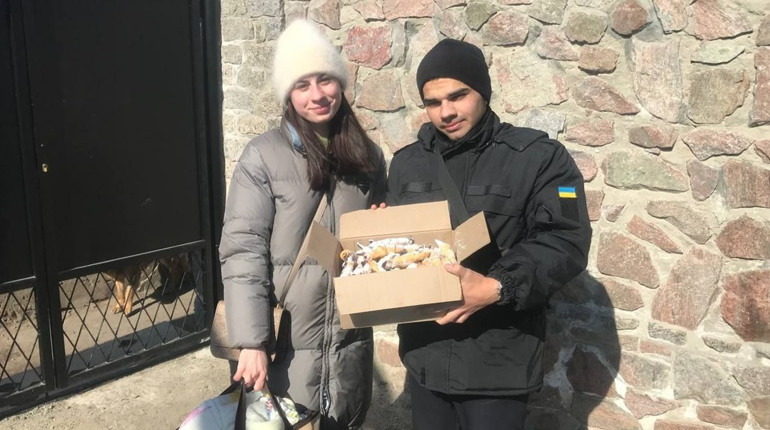 #згуртовані волонтери Первомайська акумулювали півмільйона на допомогу ЗСУ