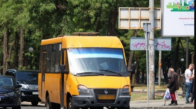 Розклад руху міського автобусного сполучення у Сватовому