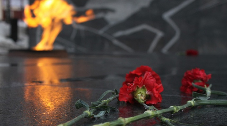 У Бердянську російські військові вимагають готувати концерти до 9 травня