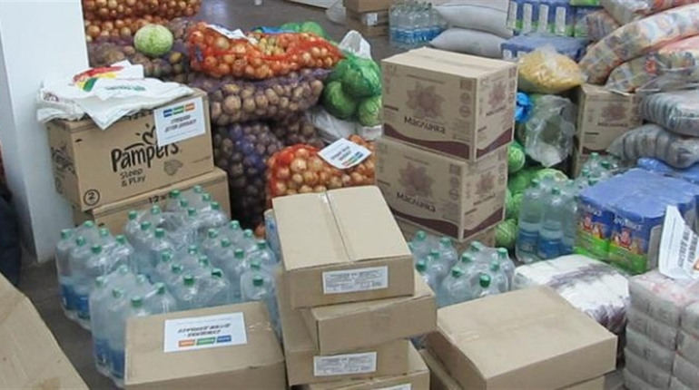 Російські військові вже місяць не пропускають у Бердянськ централізовану гуманітарну допомогу