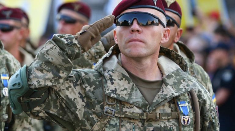 Герої Одещини: уродженець Болграда, командувач Десантно-штурмових військ став генерал-майором