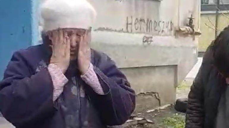 «Этот ужас не передать словами. Выезжайте из этого ада!»: видеообращение эвакуированных попаснян