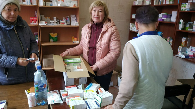 Гумдопомога у цифрах. Скільки пакунків і ліків видали у Добропільській громаді?