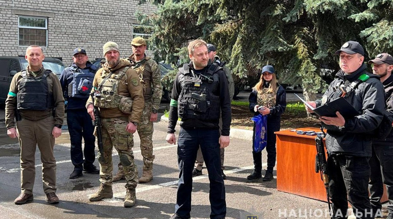 Міністр нагородив поліцейських Донеччини. Хто з курахівських копів отримав відзнаку?