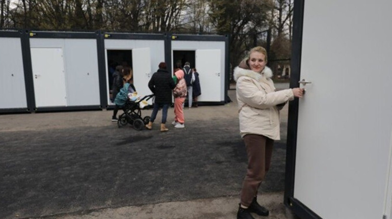 Модульні містечка, ремонт гуртожитків та допомога аграріям: як на Львівщині живуть під час війни