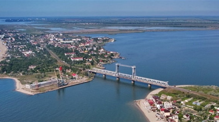 На Одещині ворог завдав ракетного удару, пошкоджено міст через Дністровський лиман