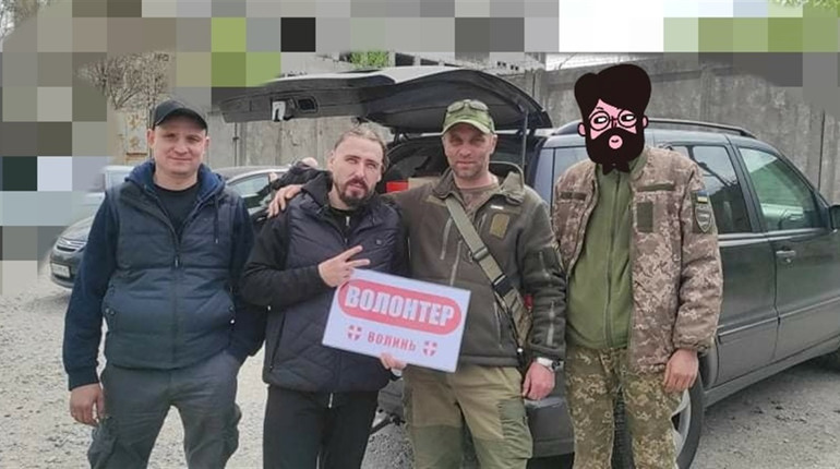 Для Волноваських тероборонців пригнали позашляховик. Фото