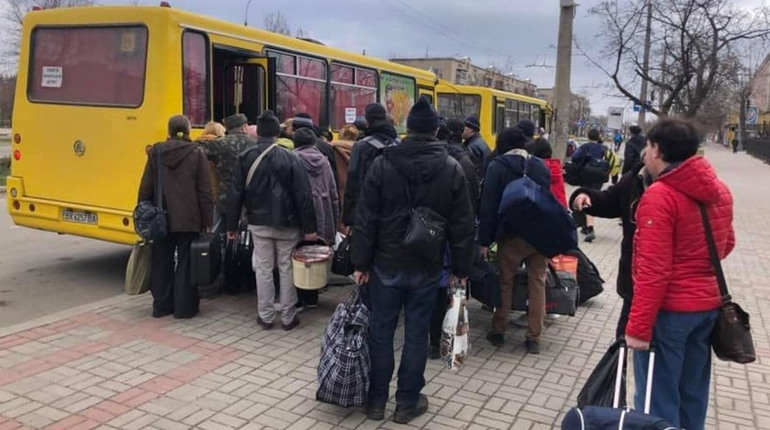 Безкоштовна евакуація з Торецька до Дніпра автобусом. Триває запис