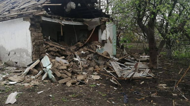 У Гуляйполі горіли житлові та господарські споруди через російські атаки