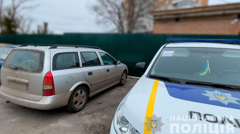 На Дрогобиччині у двох п'яних водіїв поліція вилучила автівки на потреби ЗСУ