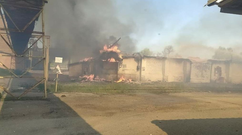 В Пологівському районі росіяни знищують та розкрадають аграрні підприємства