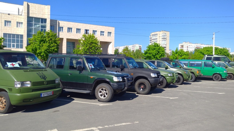 Нетішинська громада за бюджетні кошти придбала для ЗСУ 14 одиниць техніки на 3,5 млн грн