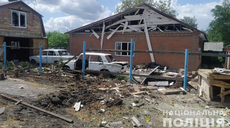 Ворог вдарив по Донеччині авіабомбами, ракетами «повітря-земля», «градами» і "смерчами"