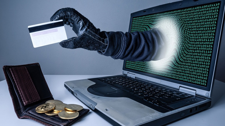 Шахраї ошукали буковинців на суму понад 130 тисяч гривень: які схеми використовують злочинці