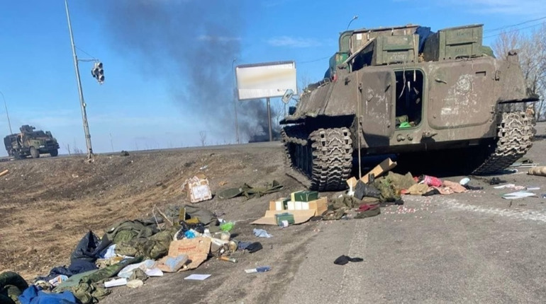 Луганщина майже оточена, але Генштаб цього не помічає. Область "зливають" ворогу?