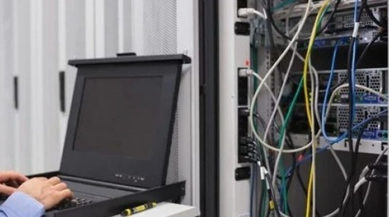 У Мелітополь завели російський інтернет та заборонили соцмережі