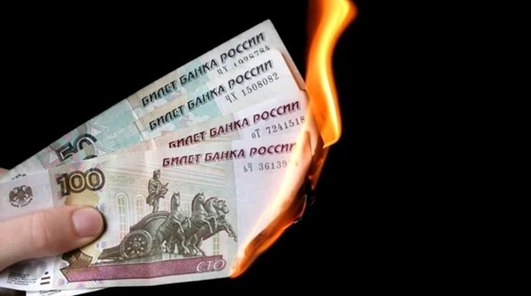Окупаційна “влада” запроваджує бівалютну зону на Херсонщині: в Україні кажуть, що це маніпуляція