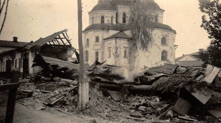 Історичні паралелі:волонтерський рух в Ніжині після визволення міста від фашистської окупації у 1943