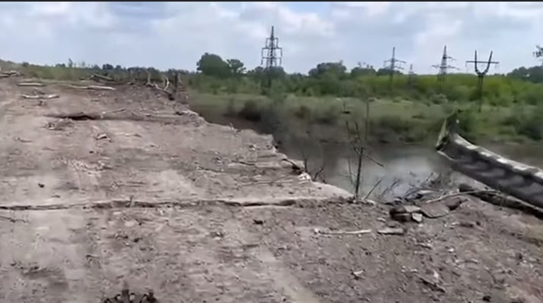 Ворог у Сєвєродонецьку захопив готель Мир та майже зруйнував ще один міст через Сіверський Донець
