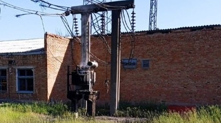 Пологівський район: пожежі від обстрілів, відновлення та руйнування комунальних мереж
