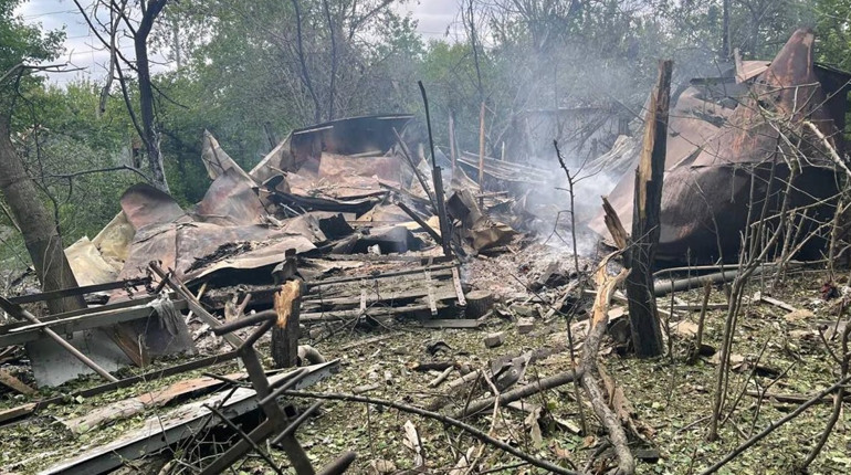 Через обстріли у Марїнці стались масштабні пожежі. Які наслідки?