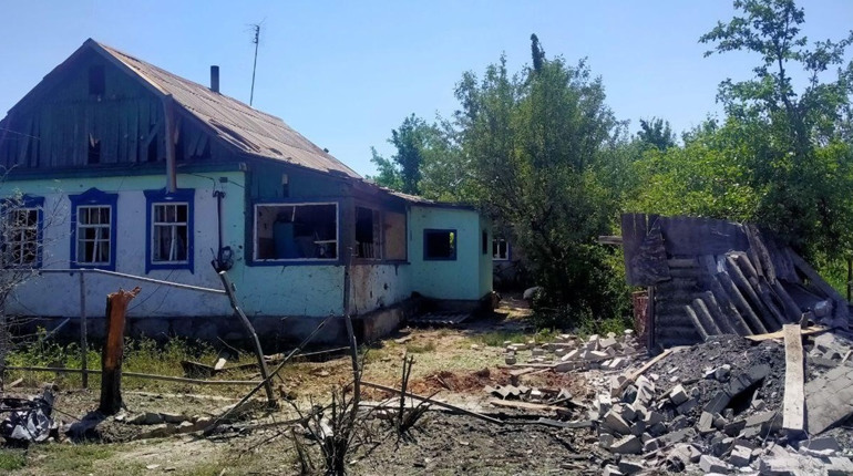За добу росіяни обстріляли Донеччину авіацією, «ураганами» і ракетами «повітря-земля»