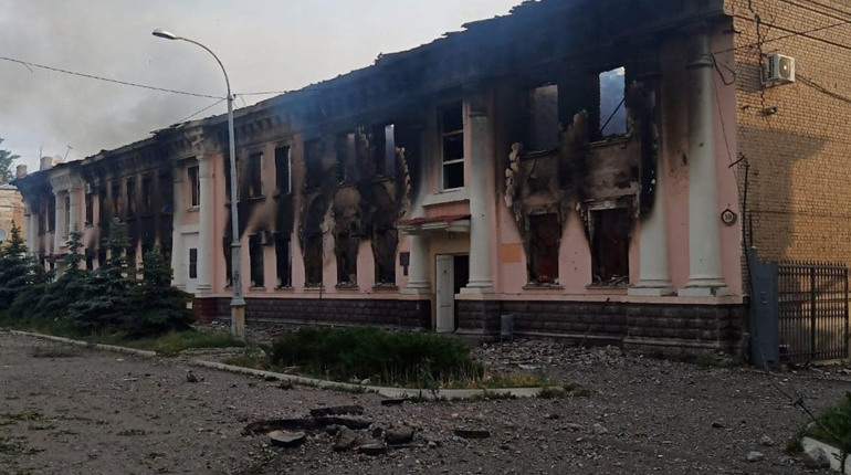 Росіяни знищили гумштаб у Лисичанську та обстріляли «Азот» у Сєвєродонецьку