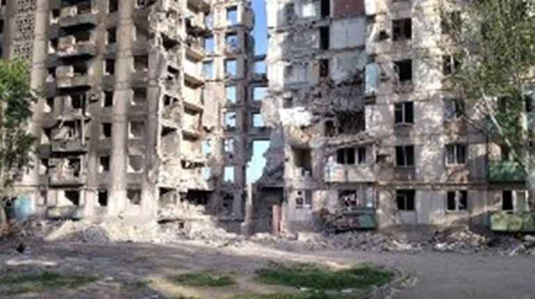 Попаснянка розповідає про життя в окупованому Маріуполі