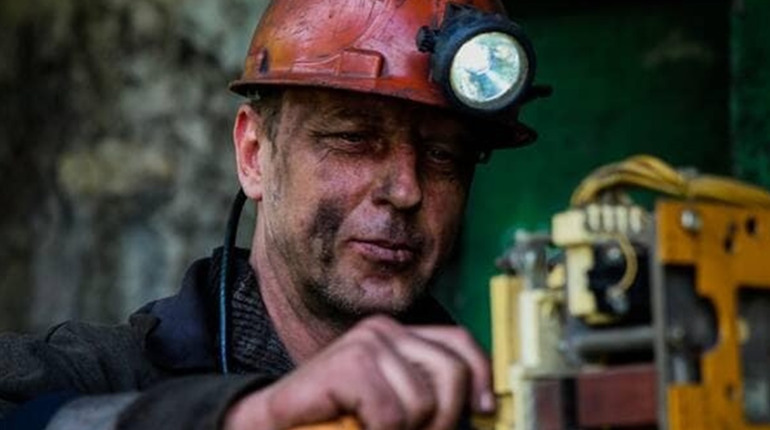Гірники ризикують назаважди залишитись під земелею. Репортаж Ouest-France із шахти Торецька
