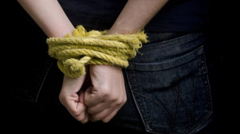 У підвалах Генічеська тримають активістів і журналістів