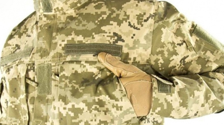 Росіяни на Херсонщині переодягаються у форму ЗСУ