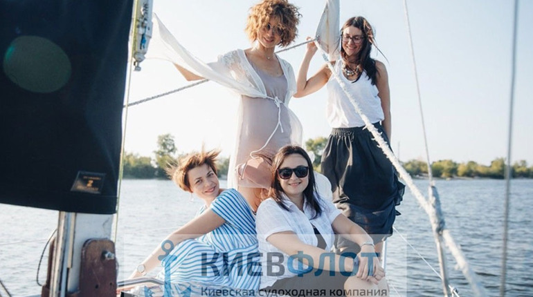 Прогулянка на яхті у Києві: незабутній відпочинок на Дніпрі