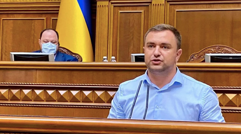 Колаборант в телевізорі: навіщо депутат Ковальов з Херсонщини купив "4 канал"