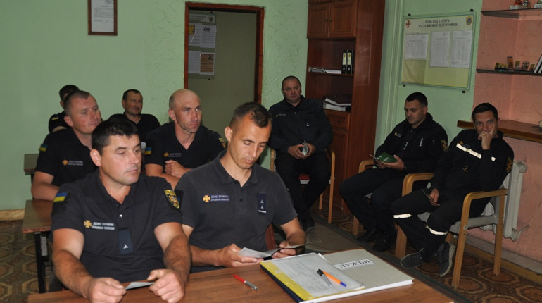 Рятівники є донорами крові на постійній основі: що про це розповіли у Кременецькому РВ