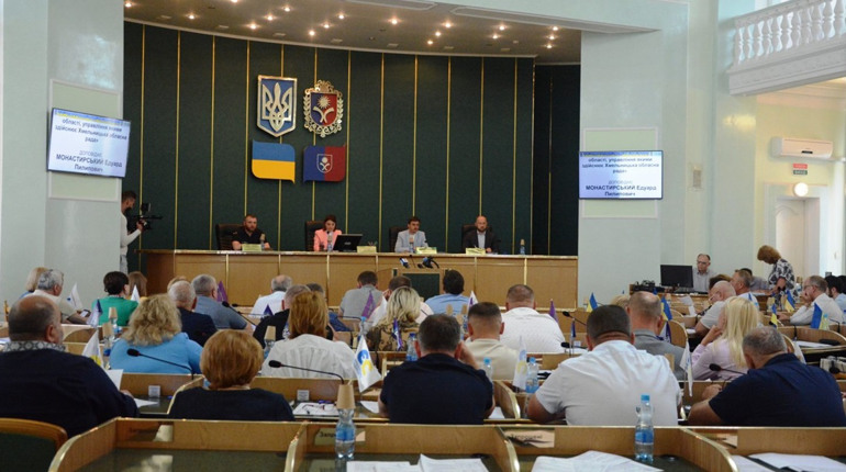 Хмельницька облрада заборонила російськомовну музику на території області