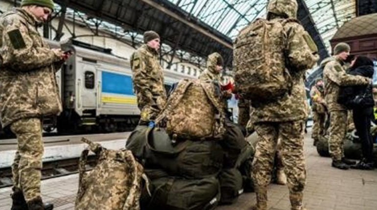 Де можна отримати повістку та кого мобілізують: роз'яснення від ЗСУ