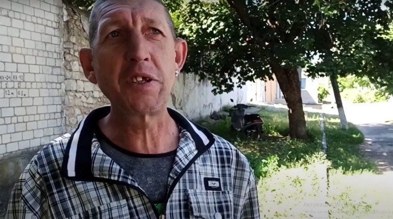 Постріли біля ніг та ходьба по мінному полю: через що проходять військовополонені українці