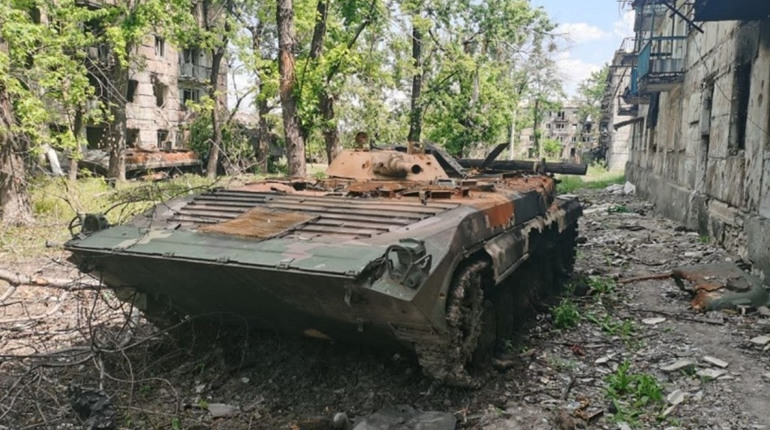 Битва під Лисичанськом. ЗСУ вивело важке озброєння з Гірського котла