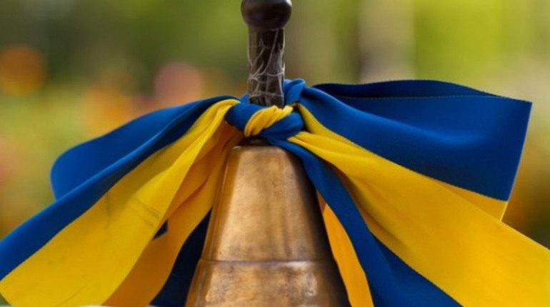 3087 свідоцтв про базову та загальну середню освіту видадуть випускникам Ніжинщини