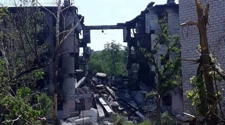 Ситуація на фронті на 23 червня: Лисичанськ під шквальним обстрілом, Бахмутський шлях - непроїзний