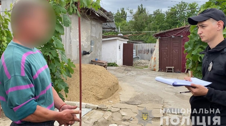 У Біляївці чоловік прийшов забирати борг і побив знайомого рушницею. ФОТО, ВІДЕО