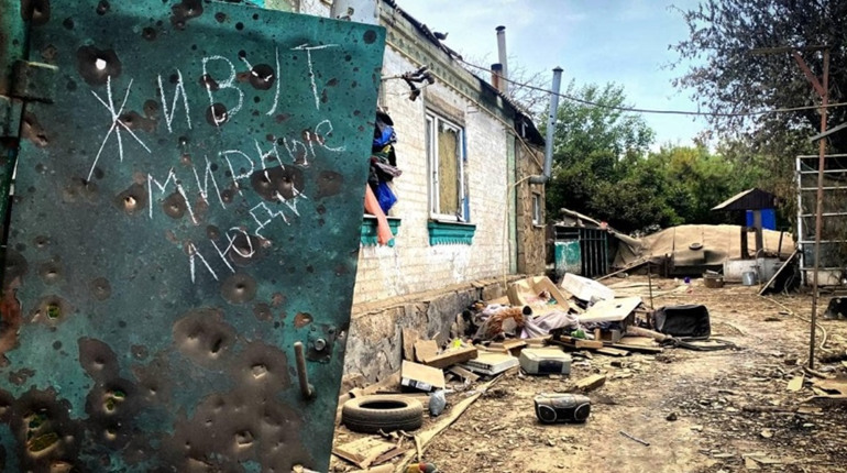 Росіяни захопили Привілля та частину Лисичанського НПЗ?