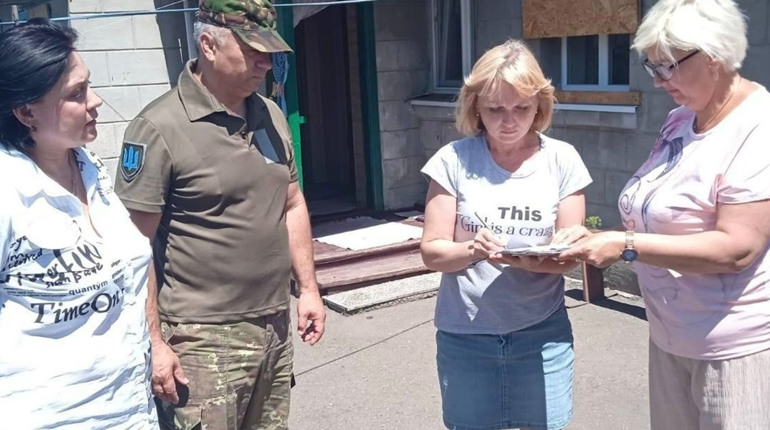 У Покровську комісійно обстежують житлово-комунальні умови родин для надання електроплит