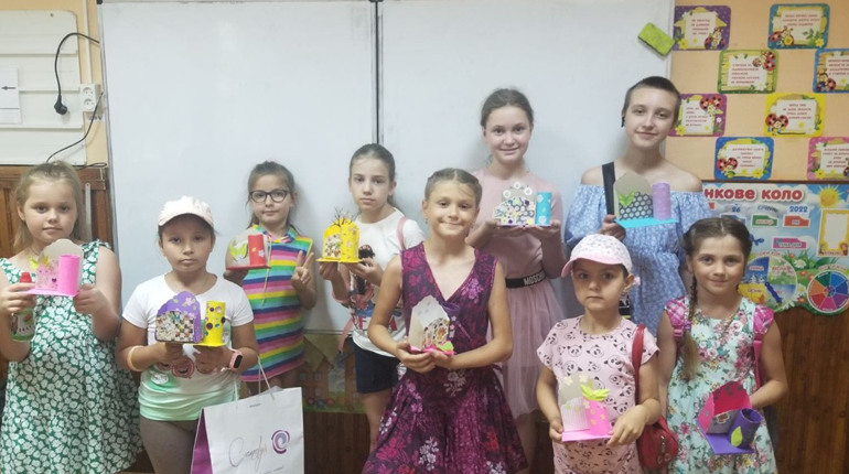 Майстер-класи від освітян у Первомайську: дітей запрошують на цікаве та корисне дозвілля