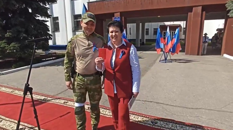 Хто керує на тимчасово окупованих територіях Луганської області