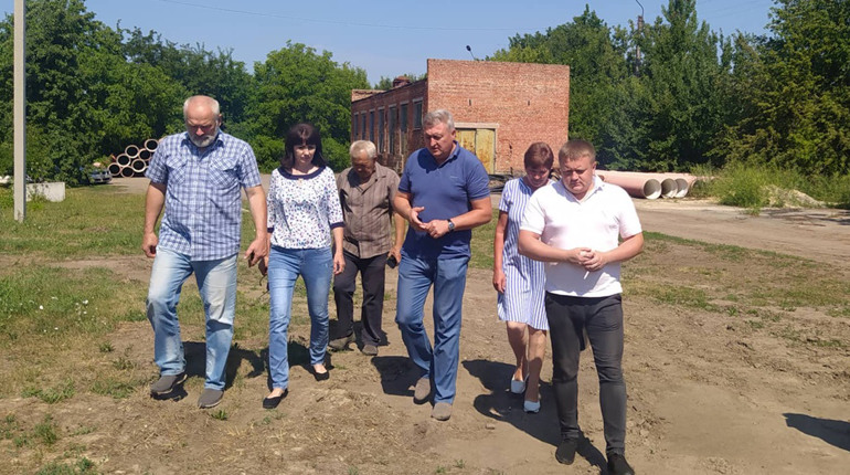 Старости Золотоніської громади ознайомилися з роботою очисних споруд