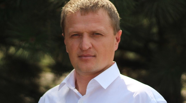 Колаборанта Андрія Клочко кинули на підвал за махінації з гуманітаркою