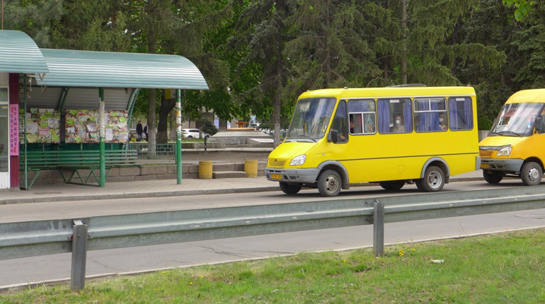 Первомайський виконком встановив тарифи на проїзд до Грушівки та Підгородної
