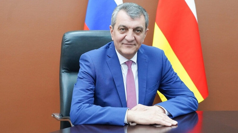 Під Гуляйполем закидали гранатами голову Північної Осетії