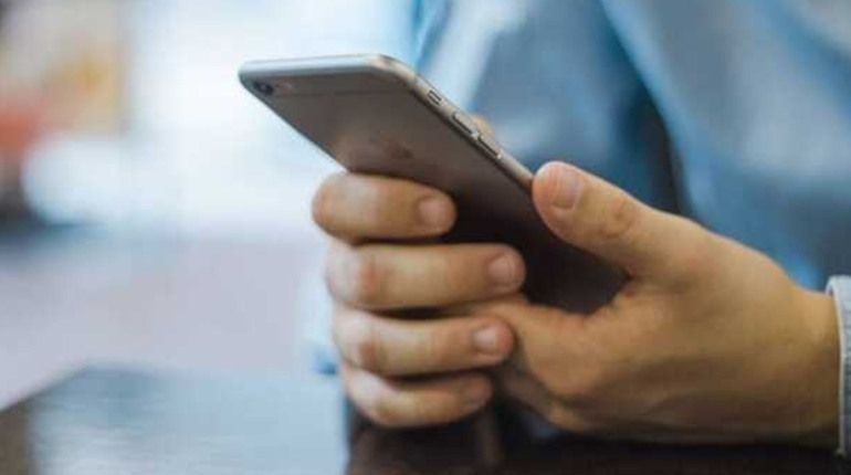 Перевірка телефону військовими рф під час евакуації з Херсонщини: як правильно видалити файли